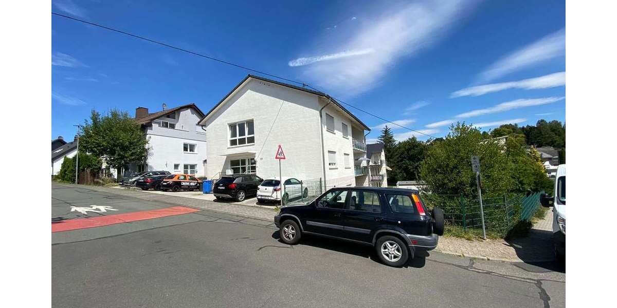 Einfamilienhaus Taunusstein - 11 Zimmer, 366 m&sup2;, 780.000&euro; | Angebot:27008769