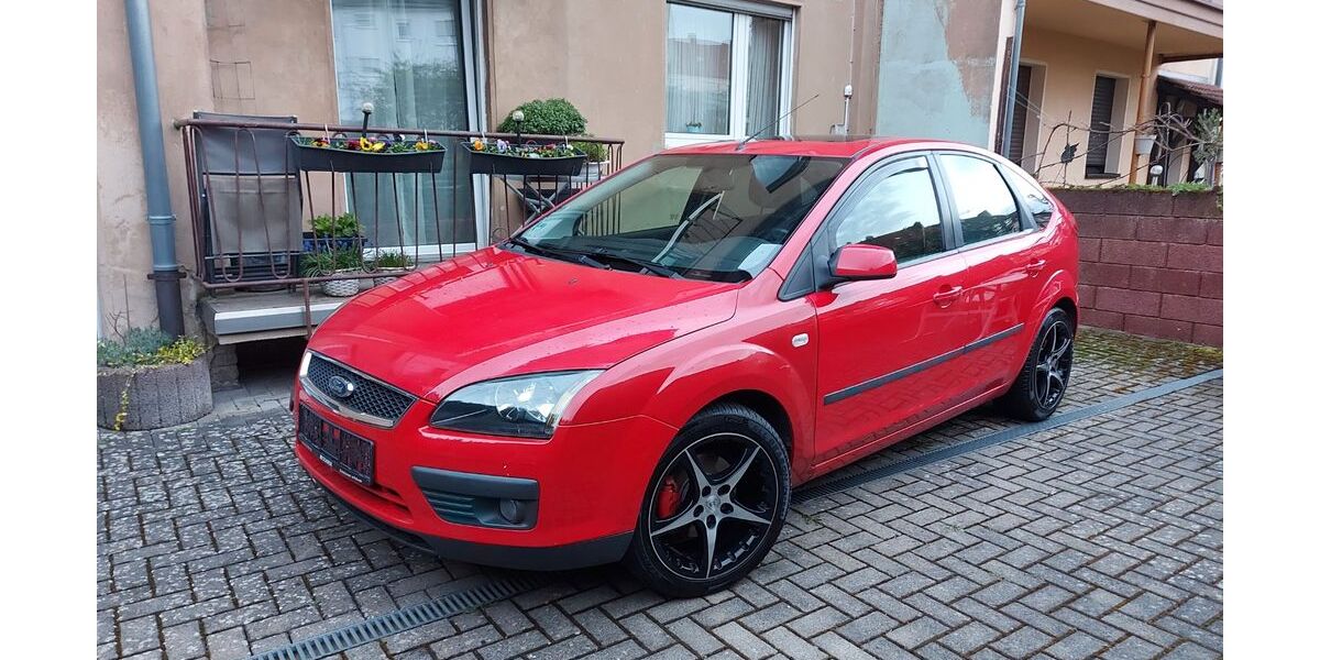 Ford Focus 235.000 km 2.899 &euro; Saarbrücken 66113