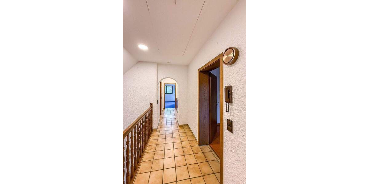 Einfamilienhaus Rösrath Kleineichen - 7 Zimmer, 167 m&sup2;, 845.000&euro; | Angebot:25142827