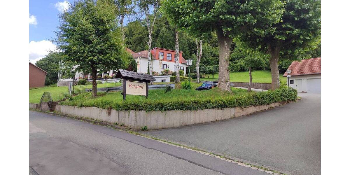 Gewerbeobjekt Nieheim - 1 Zimmer, 650.000&euro; | Angebot:26433413