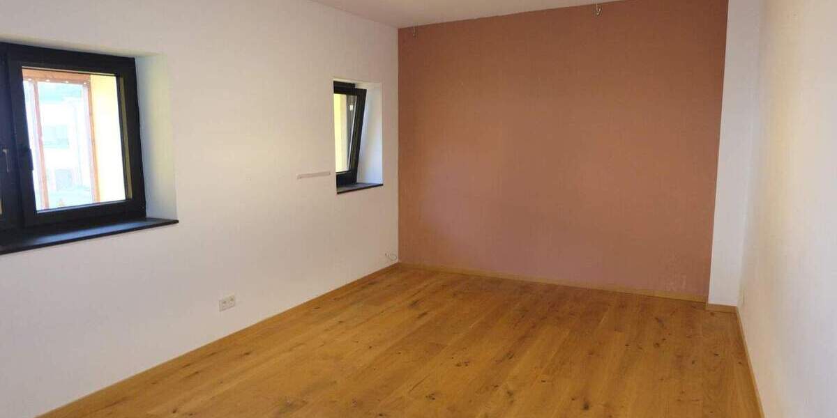 Etagenwohnung Schweich - 3 Zimmer, 115 m&sup2;, 990&euro; | Angebot:26439695