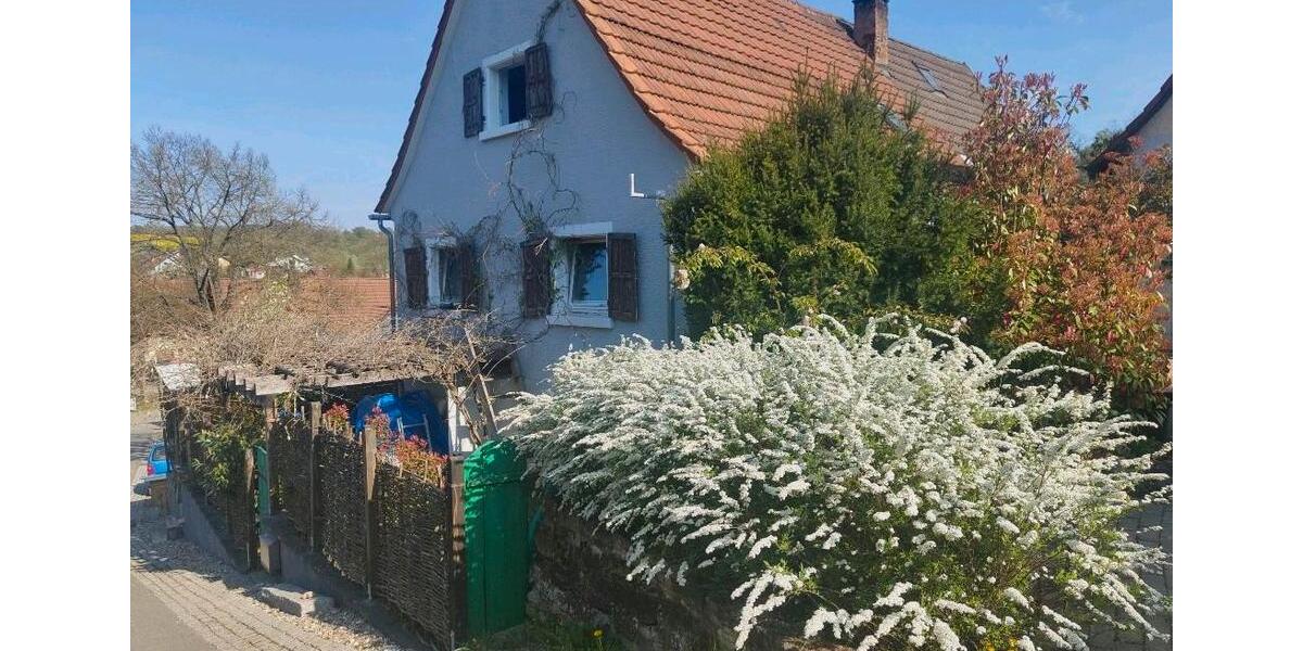 Einfamilienhaus Möckmühl - 8 Zimmer, 180 m&sup2;, 278.000&euro; | Angebot:27088356