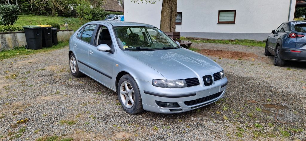 Seat Leon 283.000 km 1.890 &euro; Much 53804