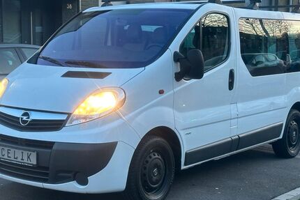 Opel Vivaro 287.000 km 6.600 &euro; Duisburg 47138