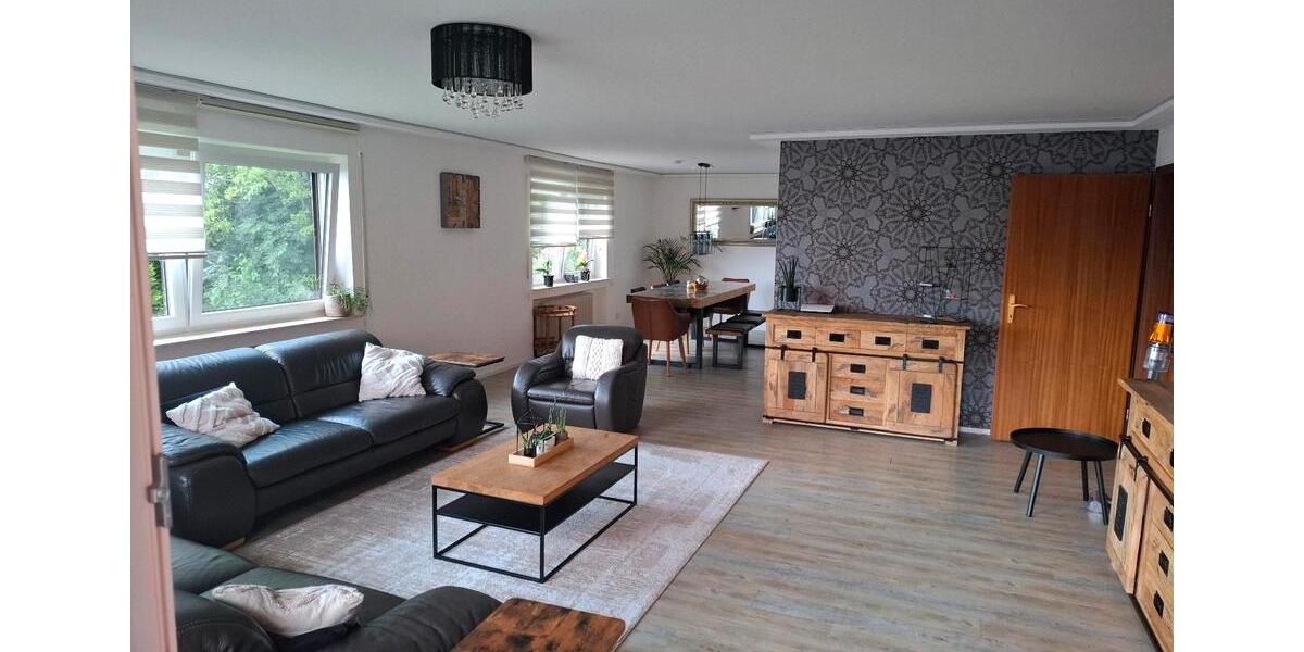 Erdgeschoßwohnung Albstadt - 5 Zimmer, 128 m&sup2;, 298.000&euro; | Angebot:26888192