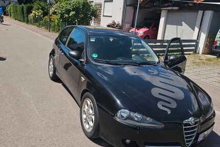 Alfa Romeo 147 88.500 km 2.300 &euro; Schallstadt 79227