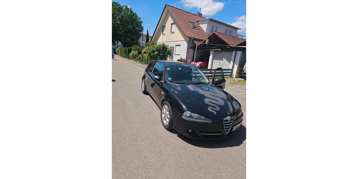 Alfa Romeo 147 88.500 km 2.300 &euro; Schallstadt 79227