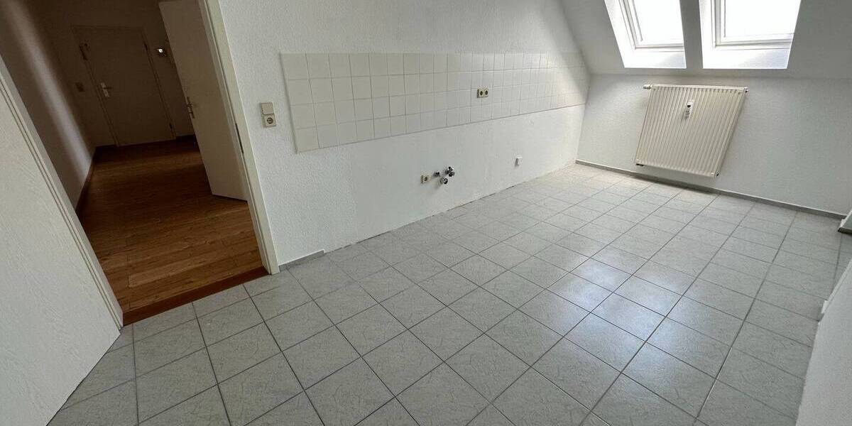 Zimmer Chemnitz Altendorf - 2 Zimmer, 64 m&sup2;, 325&euro; | Angebot:26027067