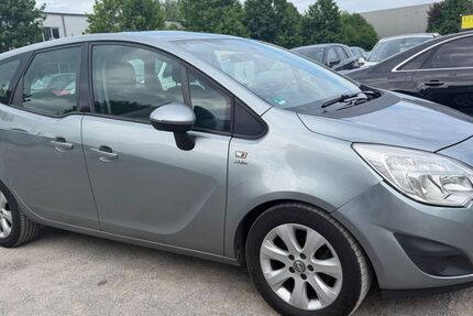 Opel Meriva 376.228 km 1.500 &euro; Augsburg 86167