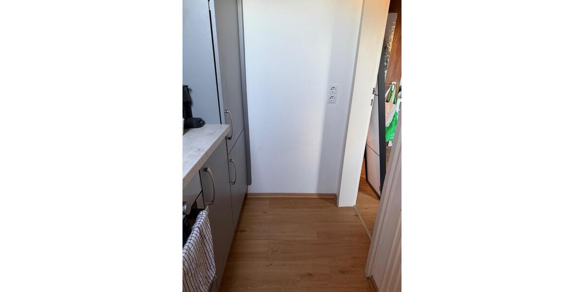 Dachgeschoßwohnung Mannheim Fahrlach - 1.5 Zimmer, 27 m&sup2;, 555&euro; | Angebot:25022223