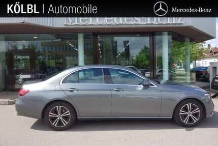 Mercedes E 220