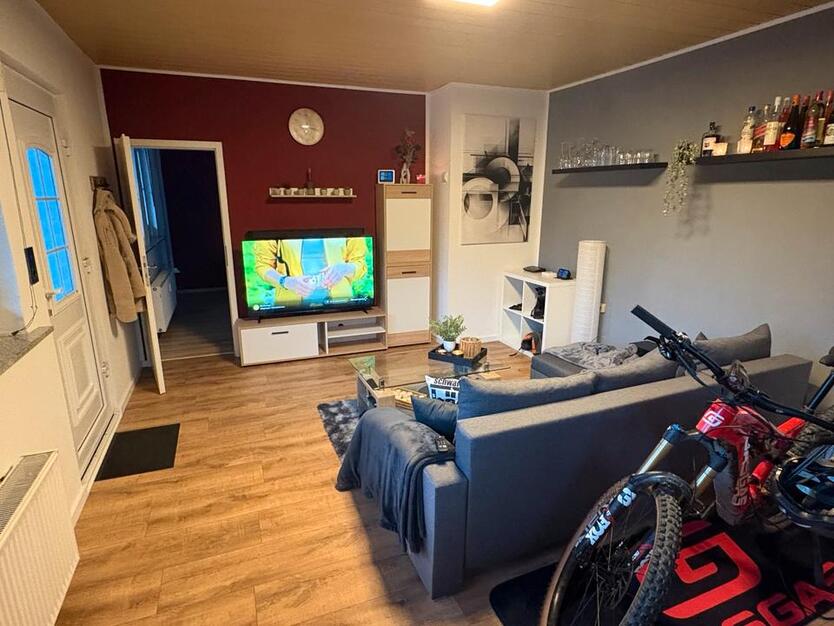 Zwei Zimmer Wohnung 48qm möbliert Gummersbach Rospe zimmer