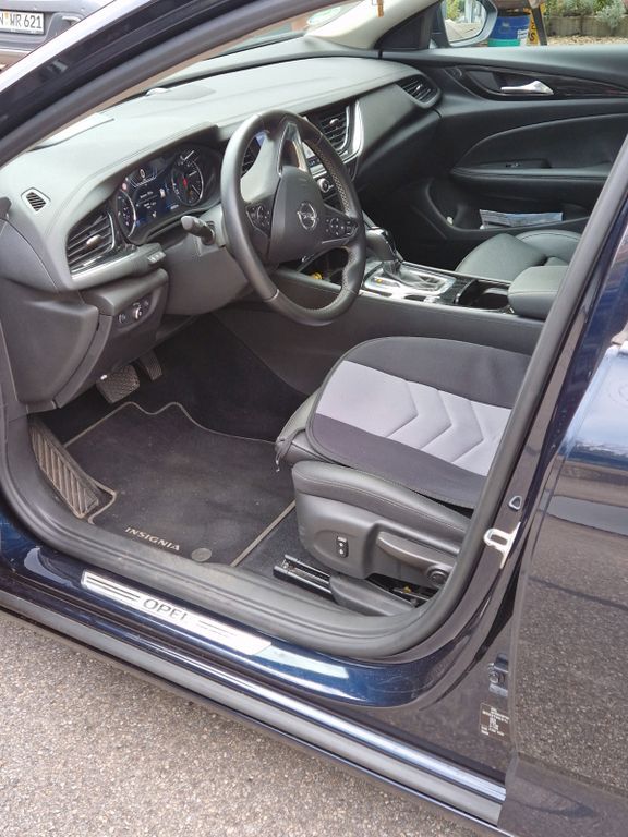 Opel Insignia 58.000 km 18.700 € Aach/Hegau 78267