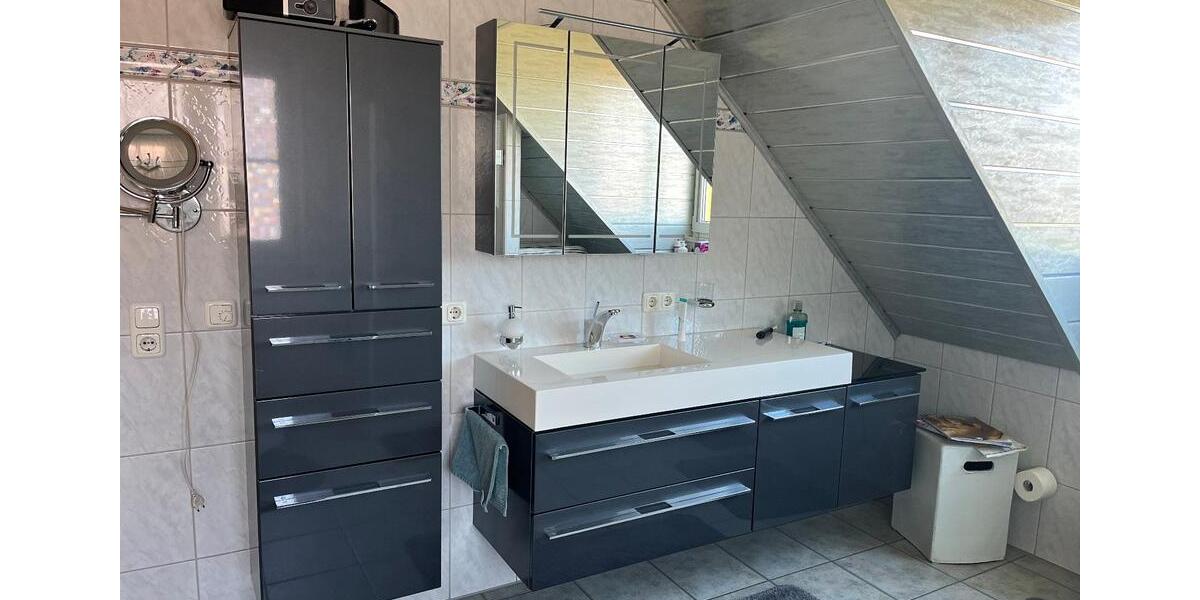 Einfamilienhaus Regenstauf - 7 Zimmer, 276 m&sup2;, 1.349.000&euro; | Angebot:27095895