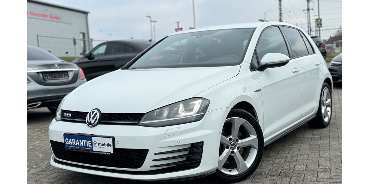 VW Golf 150.000 km 11.950 &euro; Bruchsal 76646