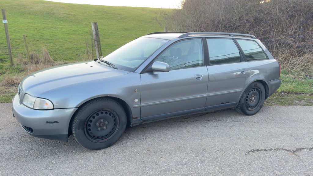 Audi A4 310.000 km 900 &euro; Kall 53925