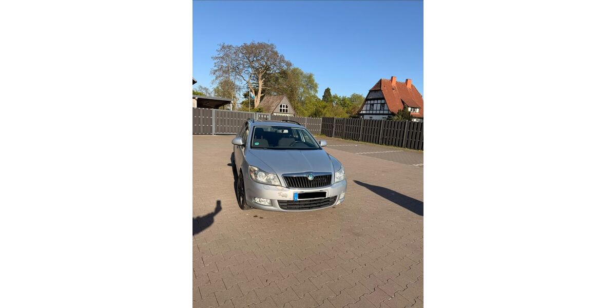Skoda Octavia 217.900 km 4.999 &euro; Minden 32425