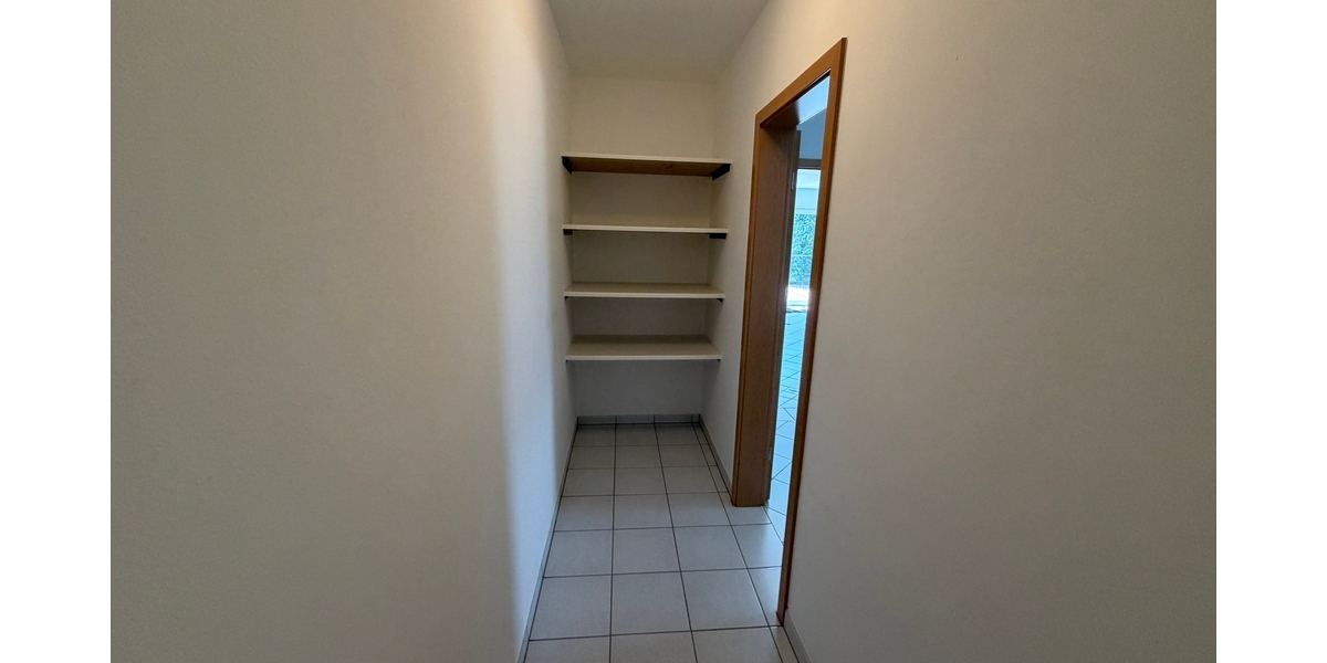 Panoramablick inklusive – Repräsentatives Familienanwesen mit Einliegerwohnung - Zweifamilienhaus Einselthum Rheinland-Pfalz | Angebot:27130624