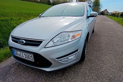 Ford Mondeo 202.000 km 4.599 &euro; Solingen 42655