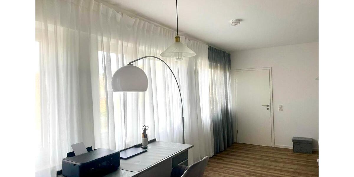Etagenwohnung Reichshof - 2.5 Zimmer, 62 m&sup2;, 569&euro; | Angebot:25155072
