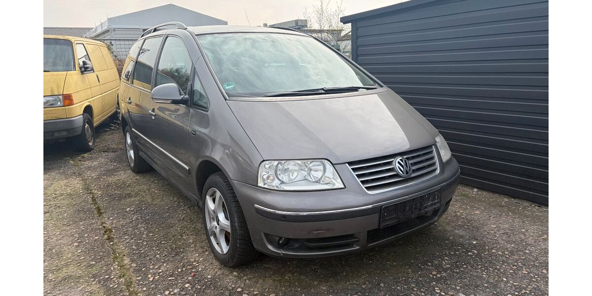 VW Sharan 210.000 km 849 &euro; Egelsbach 63329