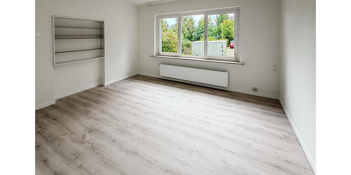 Einfamilienhaus Soltau - 6 Zimmer, 220 m&sup2;, 1.500&euro; | Angebot:25209319