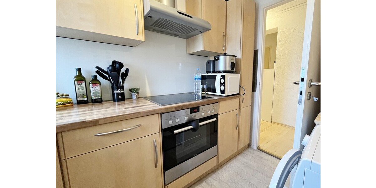 !! BEZUGSFREI !! Oben ist es am schönsten * möblierte 1,5-Zimmer-Wohnung im Dachgeschoss * TRUDERING - Dachgeschoßwohnung München Trudering-Riem | Angebot:24832250