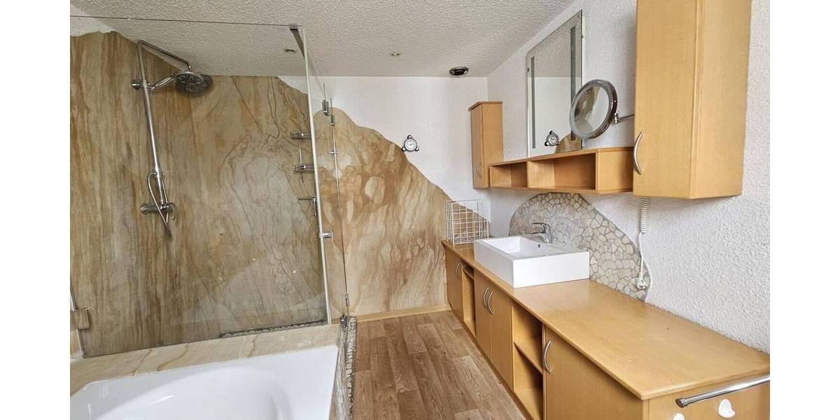 Einfamilienhaus Künzelsau Morsbach - 6 Zimmer, 200 m&sup2;, 378.000&euro; | Angebot:25772100