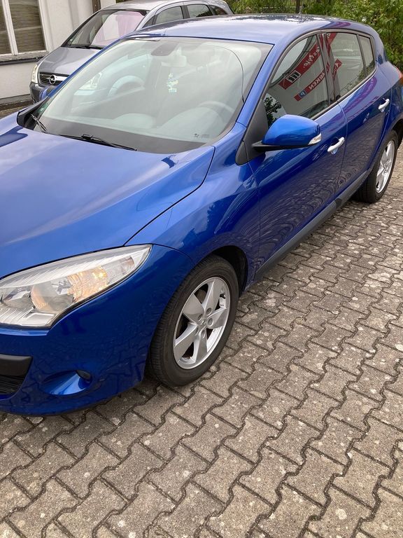 Renault Megane 99.100 km 4.790 € Würzburg 97084
