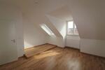Dachgeschoßwohnung Dachau - 3 Zimmer, 87 m&sup2;, 1.527&euro; | Angebot:25387255