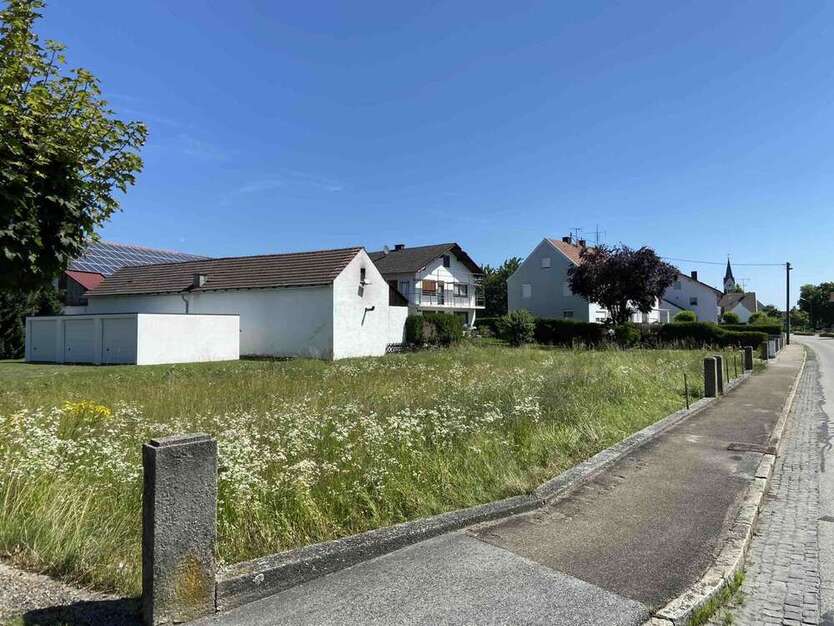 Grundstück zu verkaufen in Ernsgaden 348.000 € 683 m²