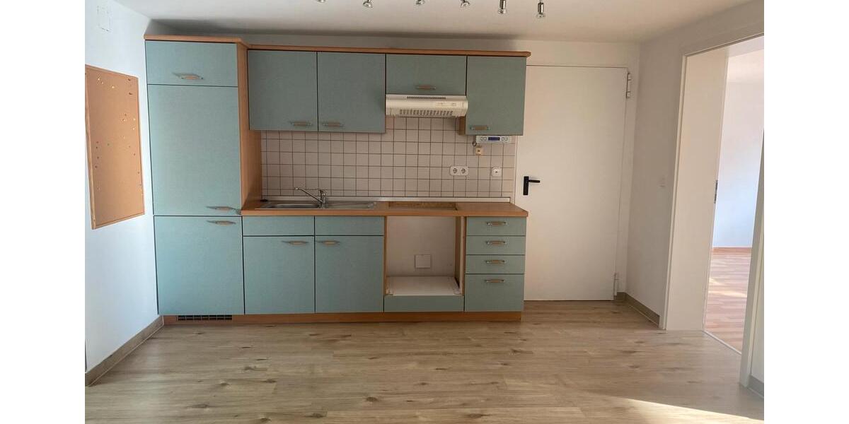 Etagenwohnung Vilshofen an der Donau - 4 Zimmer, 115 m&sup2;, 1.000&euro; | Angebot:25043776