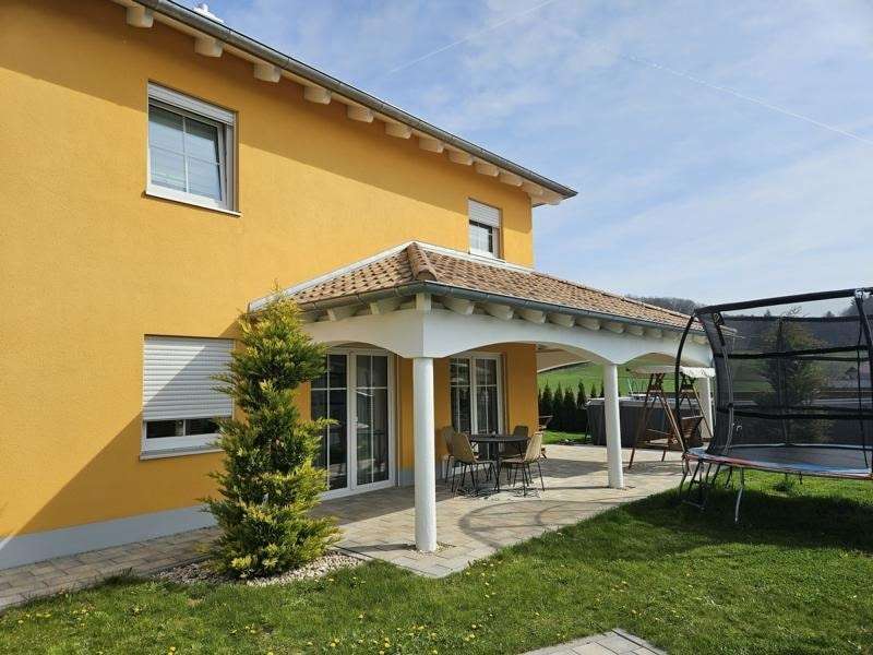 Haus zum Kaufen in Steinach 780.000 € 160 m²