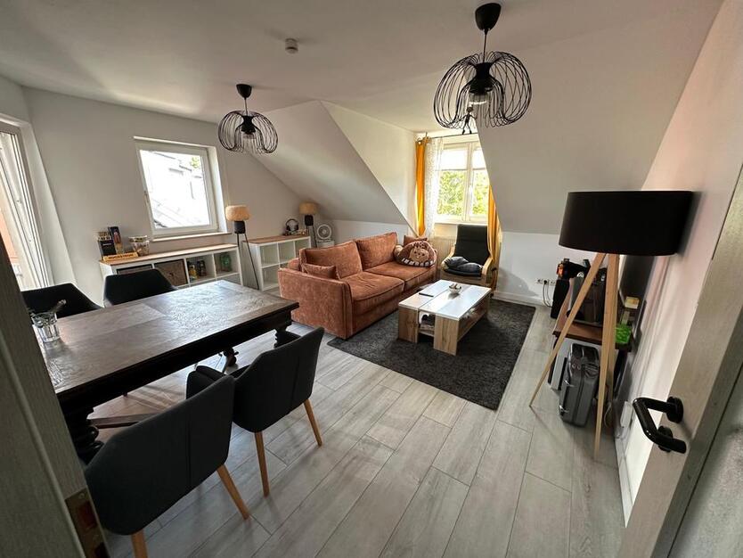 3 Zimmerwohnung mit moderner Einbauküche Hallstadt zu vermieten zimmer