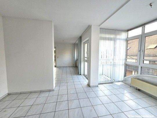 Etagenwohnung Goldbach - 2 Zimmer, 98 m&sup2;, 350.000&euro; | Angebot:25770253