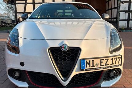 Alfa Romeo Giulietta 173.000 km 12.500 &euro; Espelkamp 32339