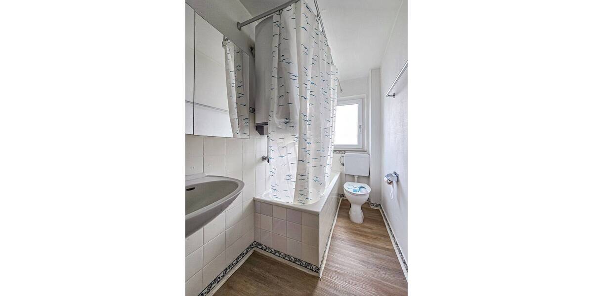 Etagenwohnung Kehl - 3 Zimmer, 62 m&sup2;, 140.000&euro; | Angebot:26904026