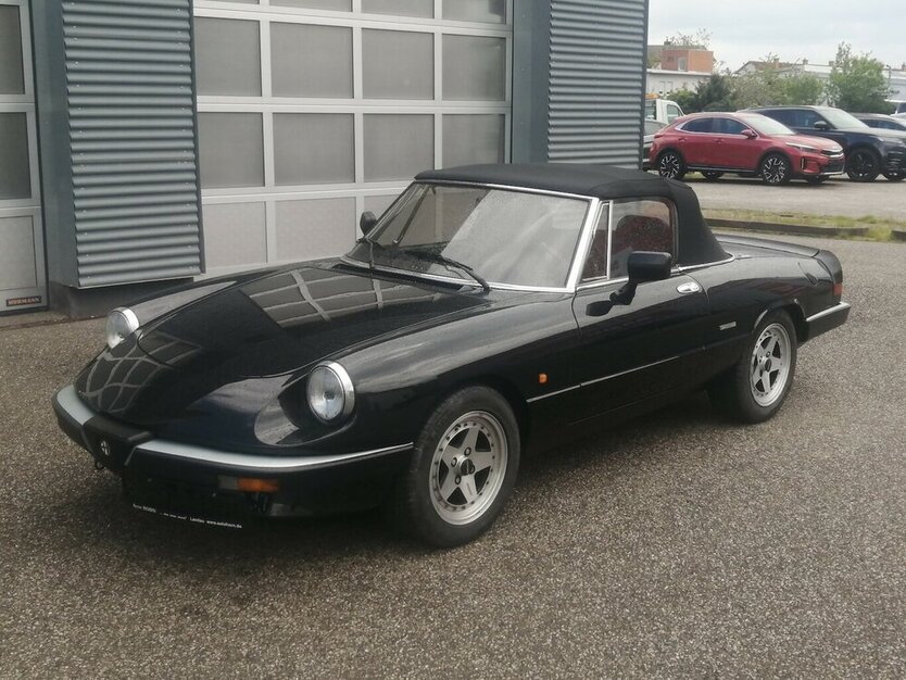Alfa Romeo Spider 1.6 H Kennzeichen 114.000 km 14.899 € Landau 76829
