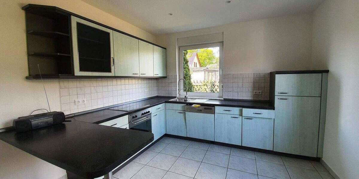 Einfamilienhaus Finsterwalde - 5 Zimmer, 130 m&sup2;, 1.290&euro; | Angebot:25337669