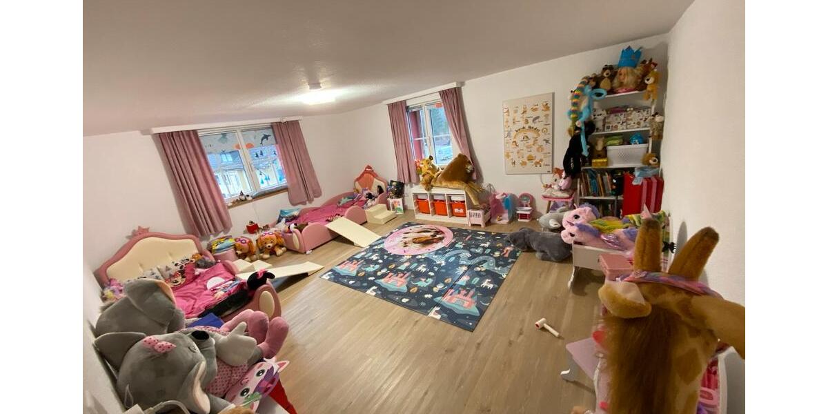 Einfamilienhaus Stockach - 7.5 Zimmer, 190 m&sup2;, 595.000&euro; | Angebot:24756176