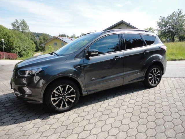 Ford Kuga 31.500 km 19.850 &euro; Thurmansbang 94169