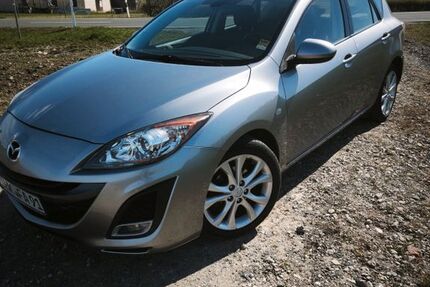 Mazda 3 155.000 km 6.299 &euro; Bucha 07745
