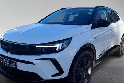 Opel Grandland (X) 32.800 km 22.380 &euro; Gröbenzell 82194