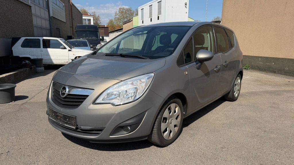 Opel Meriva 189.990 km 4.250 &euro; FRANKFURT 65933