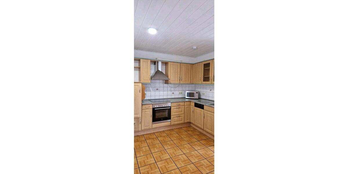 Einfamilienhaus Aurich Georgsfeld und Tannenhausen - 9 Zimmer, 260 m&sup2;, 650.000&euro; | Angebot:26135642