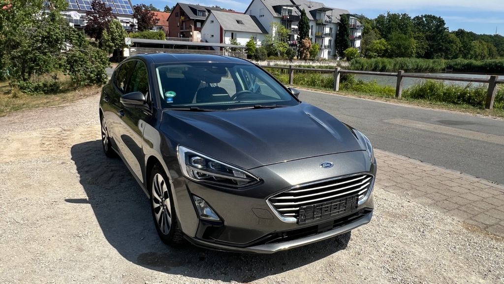 Ford Focus 99.000 km 8.990 &euro; Nürnberg 90431