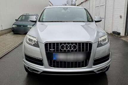 Audi Q7 88.000 km 25.000 € Berlin 13158