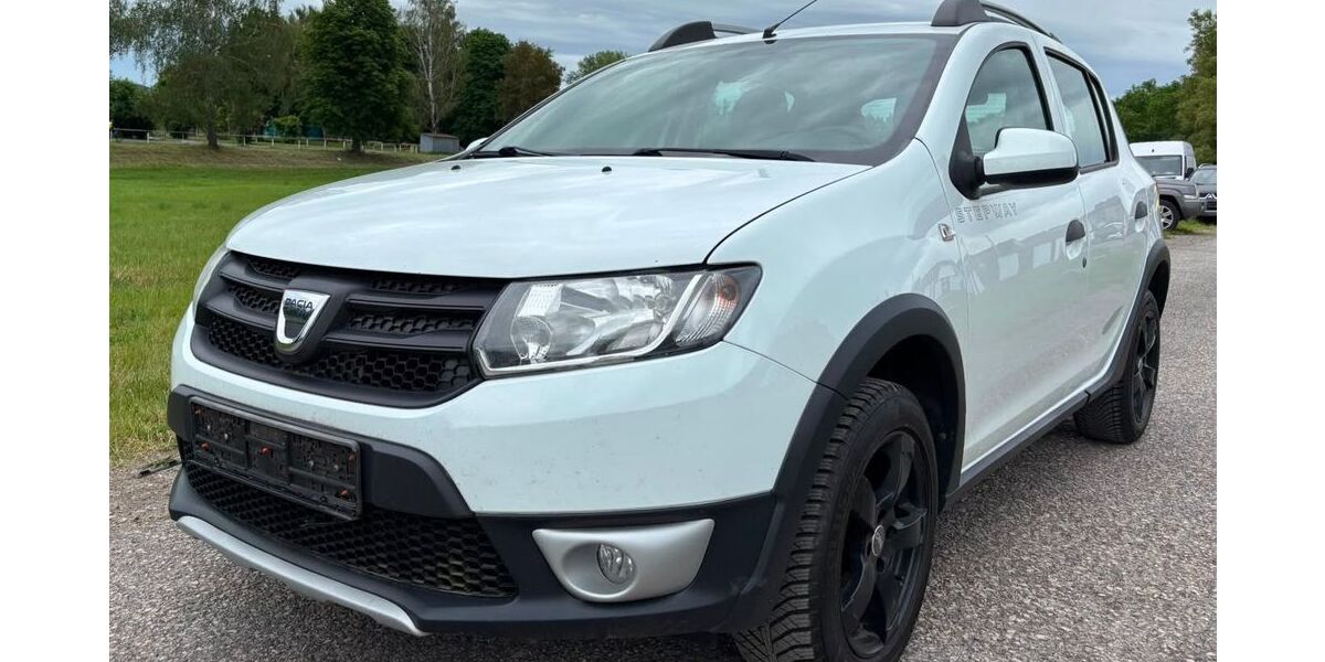 Dacia Sandero 162.000 km 4.350 &euro; Knetzgau 97478