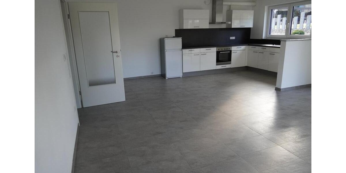 Erdgeschoßwohnung Langenau - 3.5 Zimmer, 100 m&sup2;, 1.200&euro; | Angebot:25167864