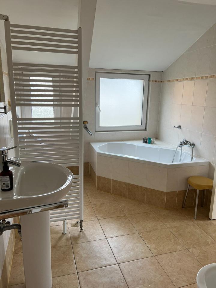 Einfamilienhaus mit Charakter & Kamin in Berlin-Mariendorf zimmer